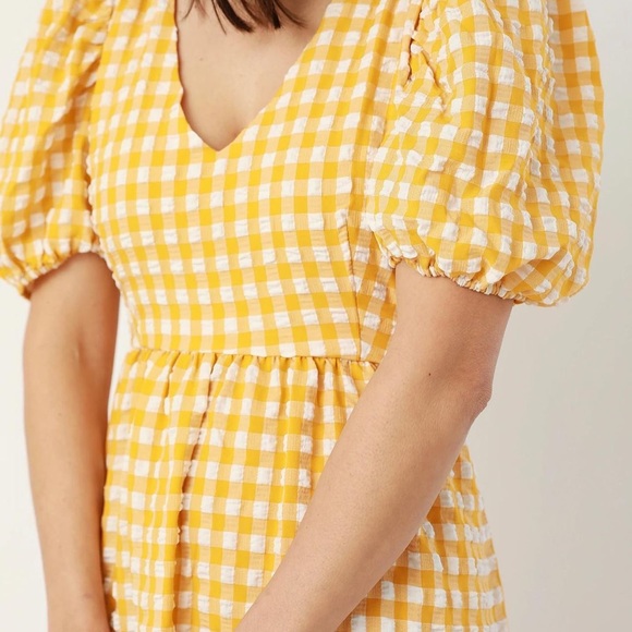 Koo de ker boutique dress. Brand is jacquie the label. Size small - Picture 1 of 4